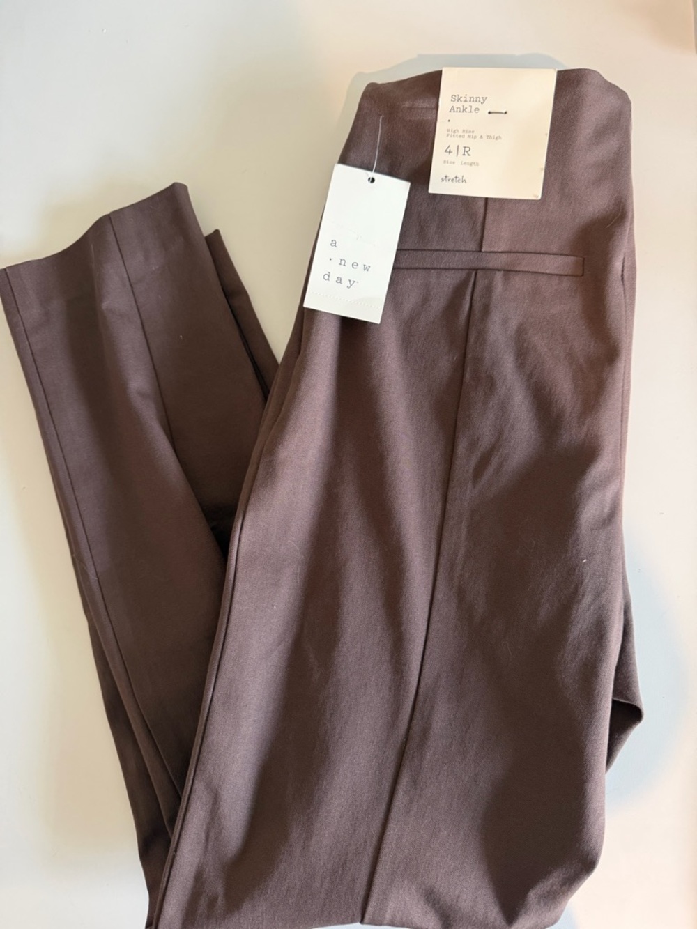 A New Day High Rise Skinny Ankle Size 4 R- Brown NWT